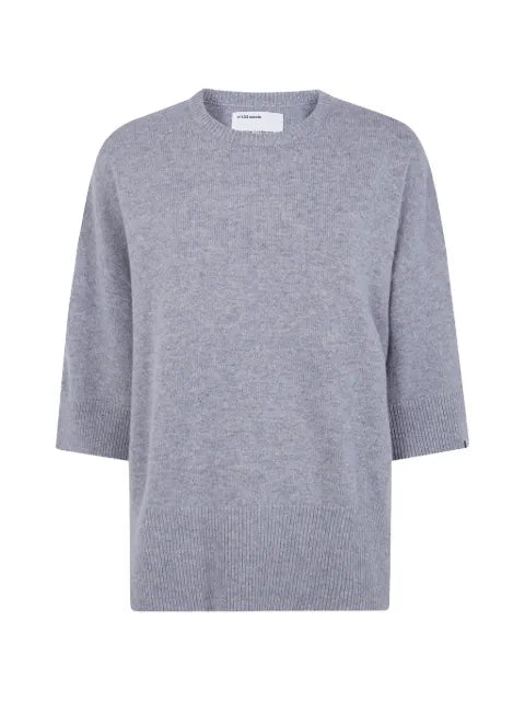 extreme cashmere Sassie round-neck sweater
