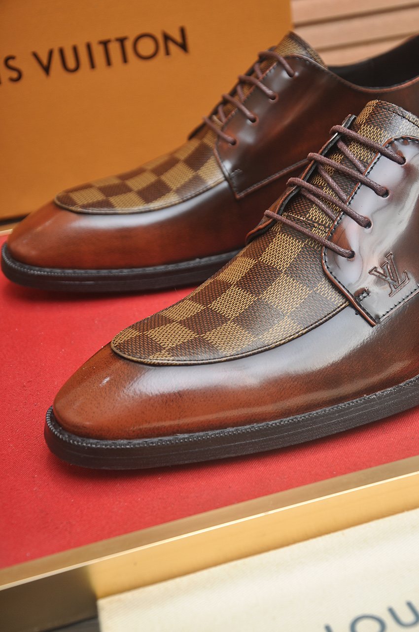 Louis Vuitton Brown Checkered Lace-Up Dress Shoes